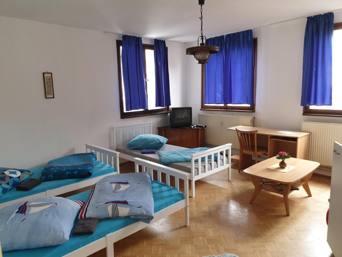 Pension Engel Hotel Pfullendorf Buitenkant foto