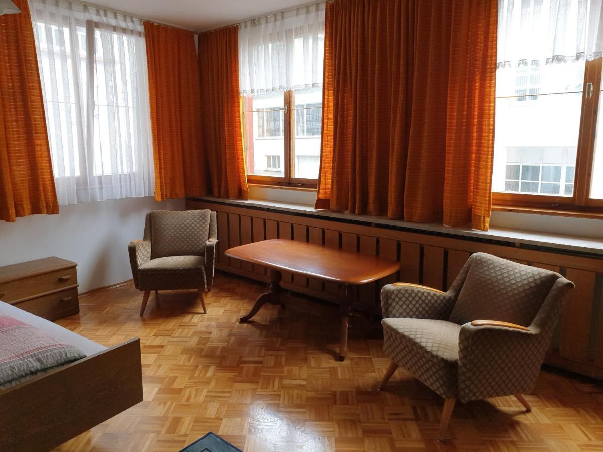 Pension Engel Hotel Pfullendorf Buitenkant foto