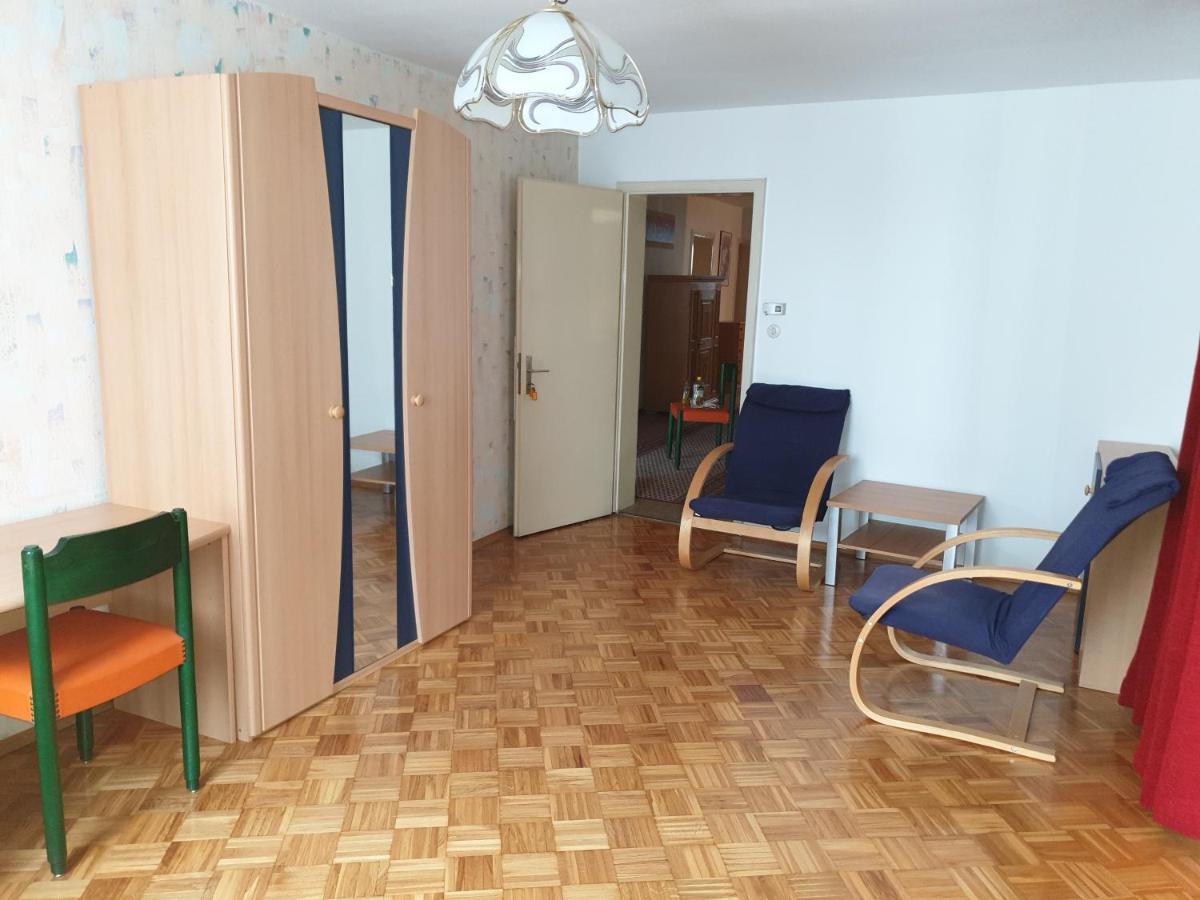Pension Engel Hotel Pfullendorf Buitenkant foto